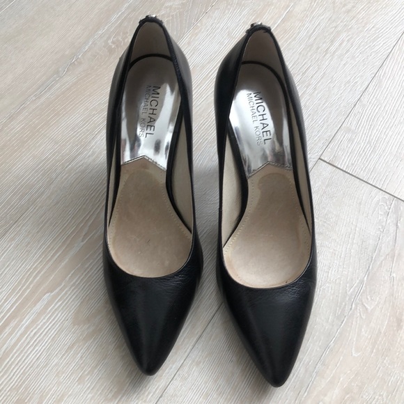 Michael Kors Heels - Picture 1 of 5